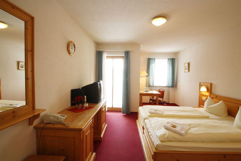 Hotel Ahornhof Lindberg Екстер'єр фото